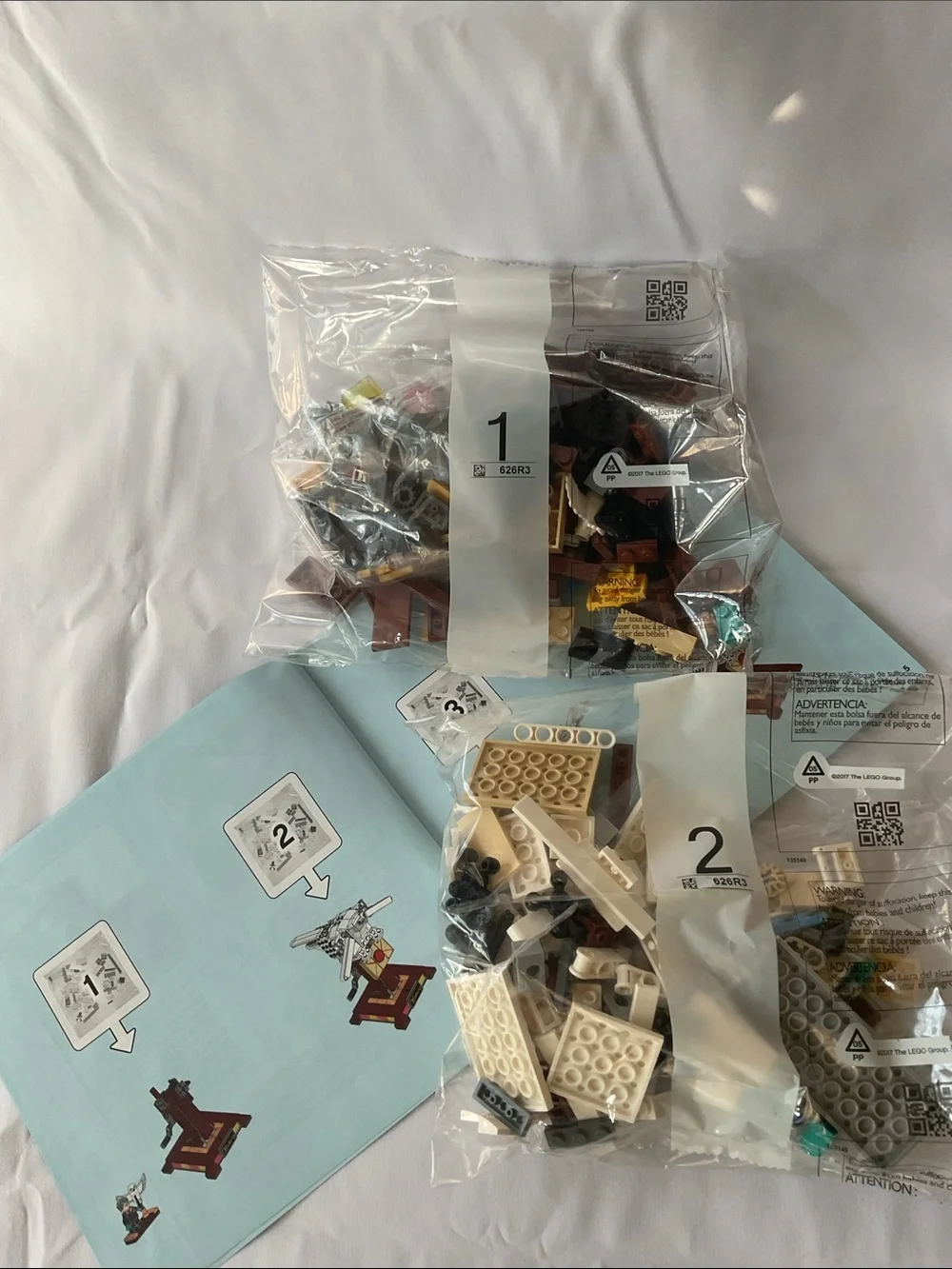 LEGO 75979 White & Tan Harry Potter Hedwig Buildable Owl with Stand